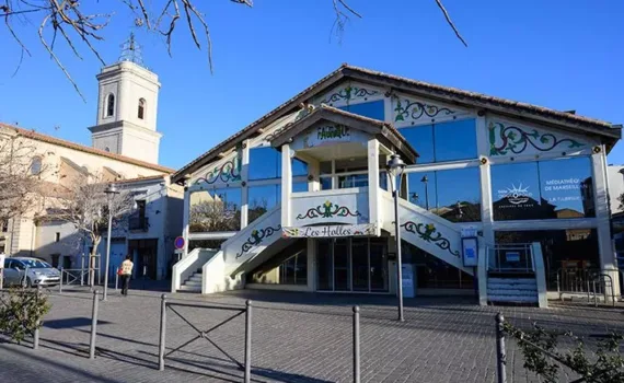 médiathèque vue de face