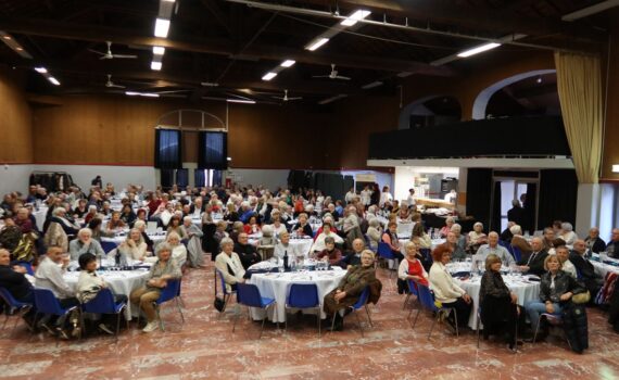 Personnes présentes au repas de la solidarité 2025